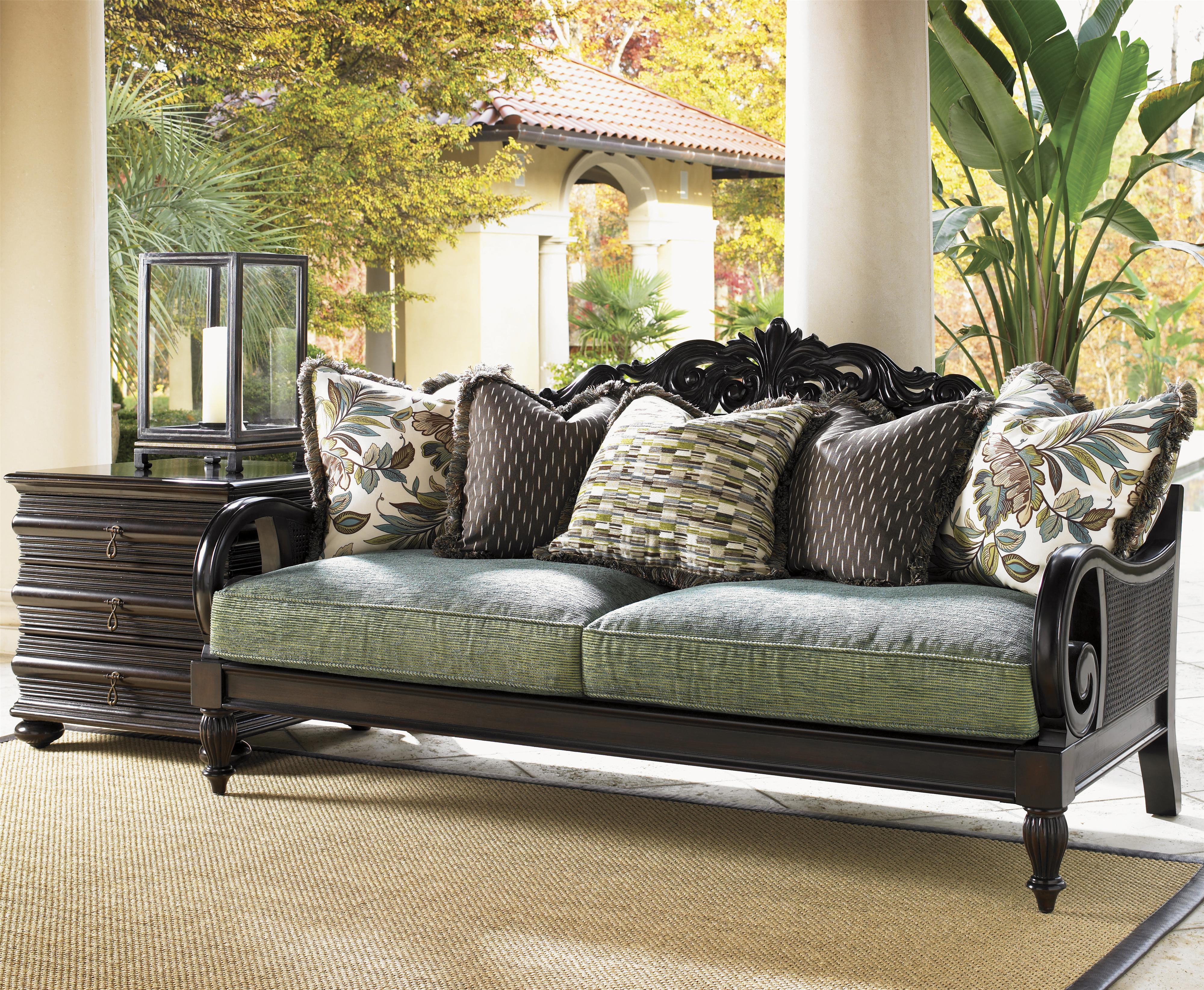 Tommy Bahama Home Royal Kahala 537956 ThreeDrawer Black Sands Lamp